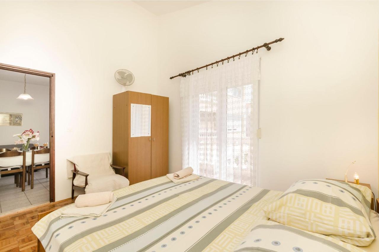 Apartments And Room Lotus Трибунь Экстерьер фото